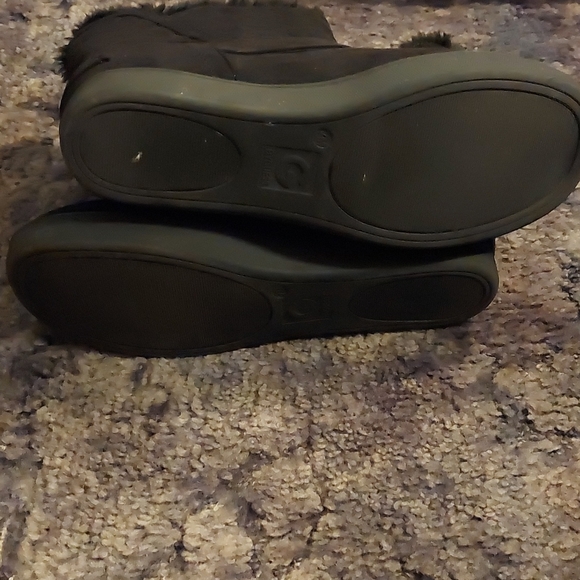 G by GUESS winter boots - Picture 3 of 6